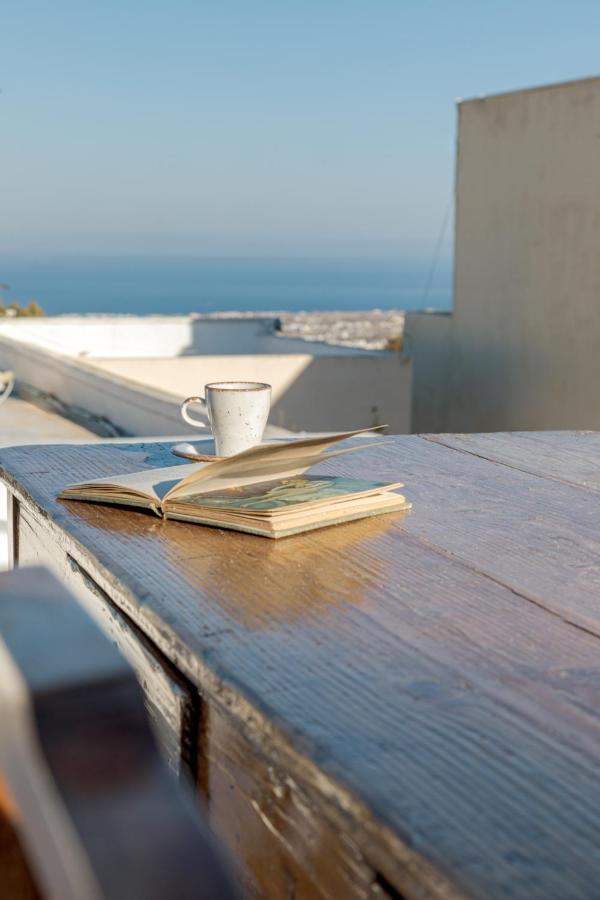 Crown Of Fira Villa Firostefani Exterior foto