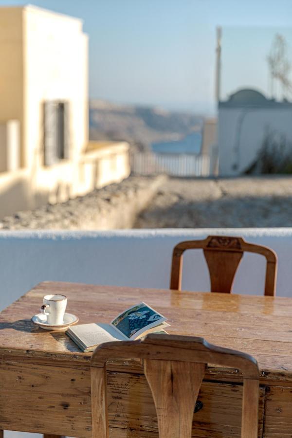 Crown Of Fira Villa Firostefani Exterior foto