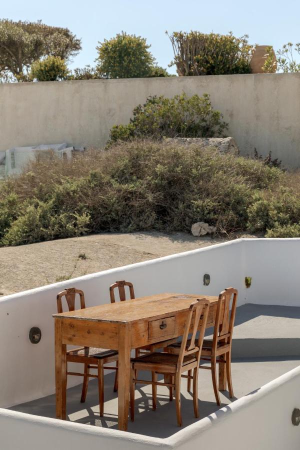 Crown Of Fira Villa Firostefani Exterior foto