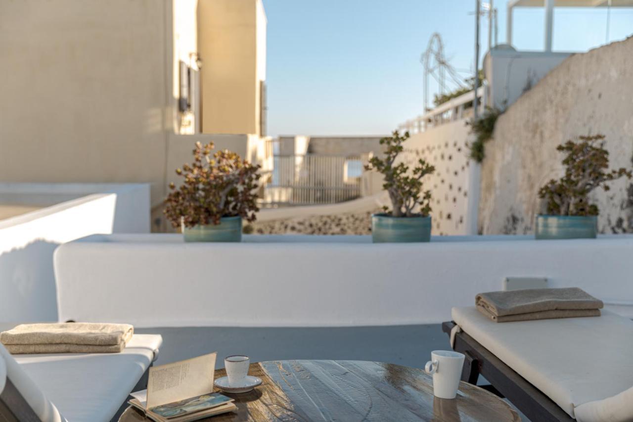 Crown Of Fira Villa Firostefani Exterior foto